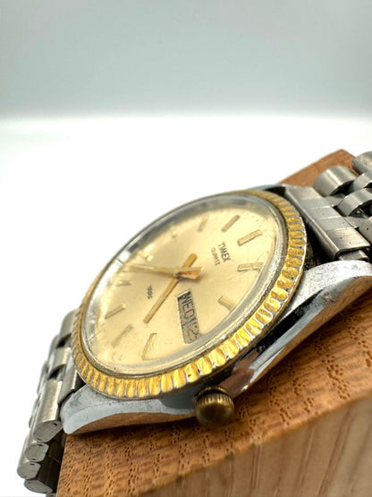TIMEX Quartz Watch UNTESTED FOR PARTS