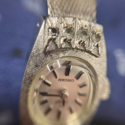 Seiko 1140-7060 Analog Mechanical (Manual) Women