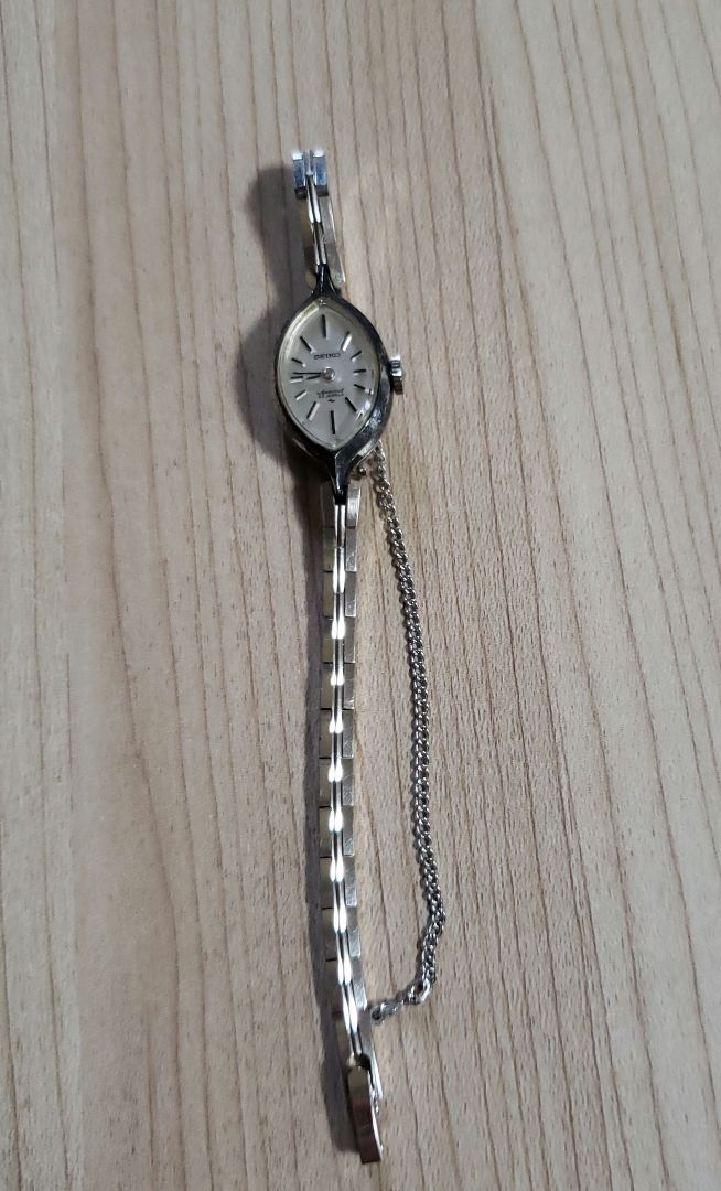 Seiko Analog Mechanical (Manual) Women