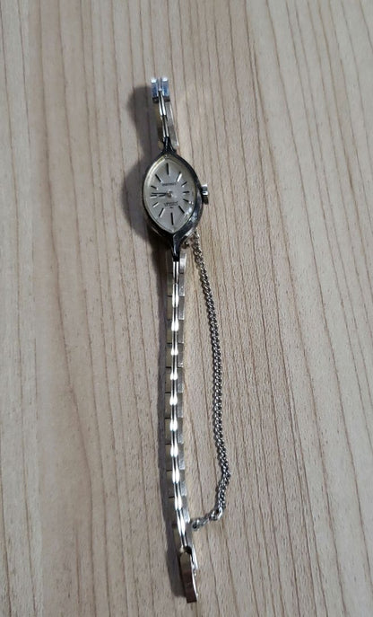 Seiko Analog Mechanical (Manual) Women