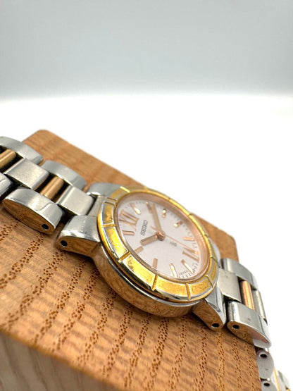 Seiko Lk / Lukia V111-0AC0 Analog Quartz Women