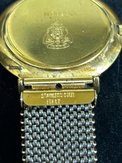 Gucci 5300M Analog Quartz Men