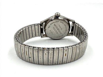 Geneve Analog Mechanical (Manual) Women 17 Jewels Manual Winding Watch For Parts