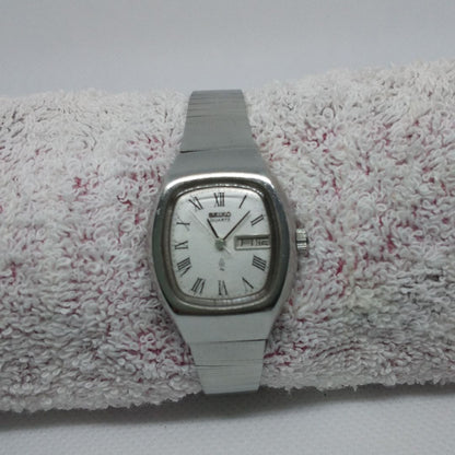 Seiko Analog Quartz Women