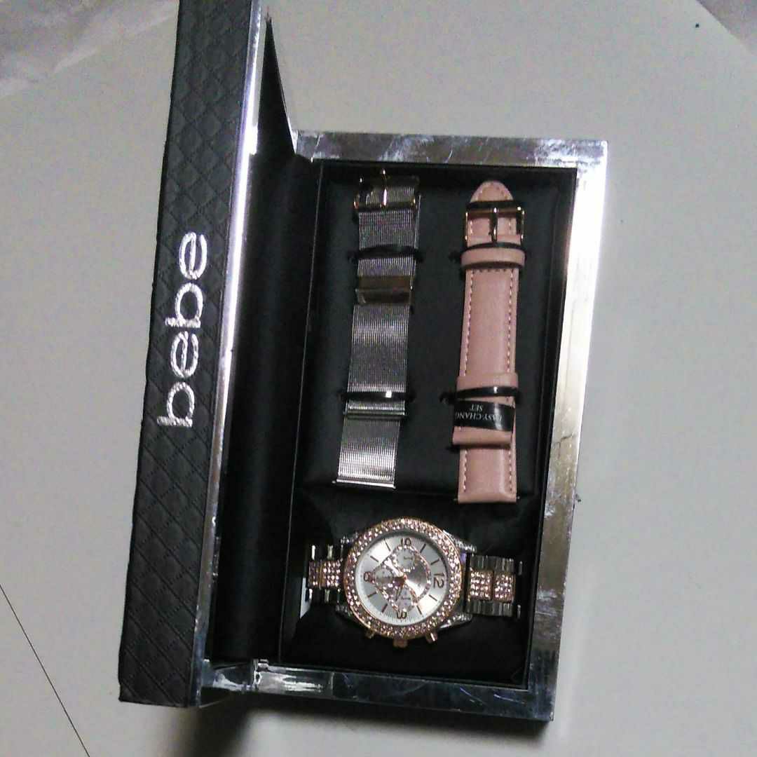Analog Quartz Women