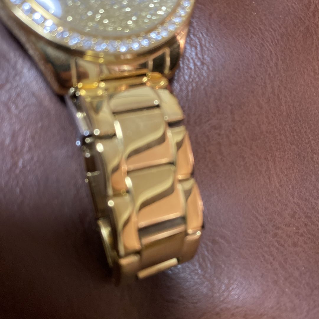 Guess Analog Quartz Women