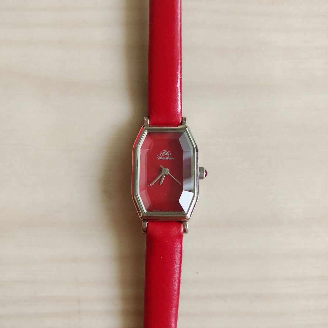 Vendome Aoyama Analog Quartz Women