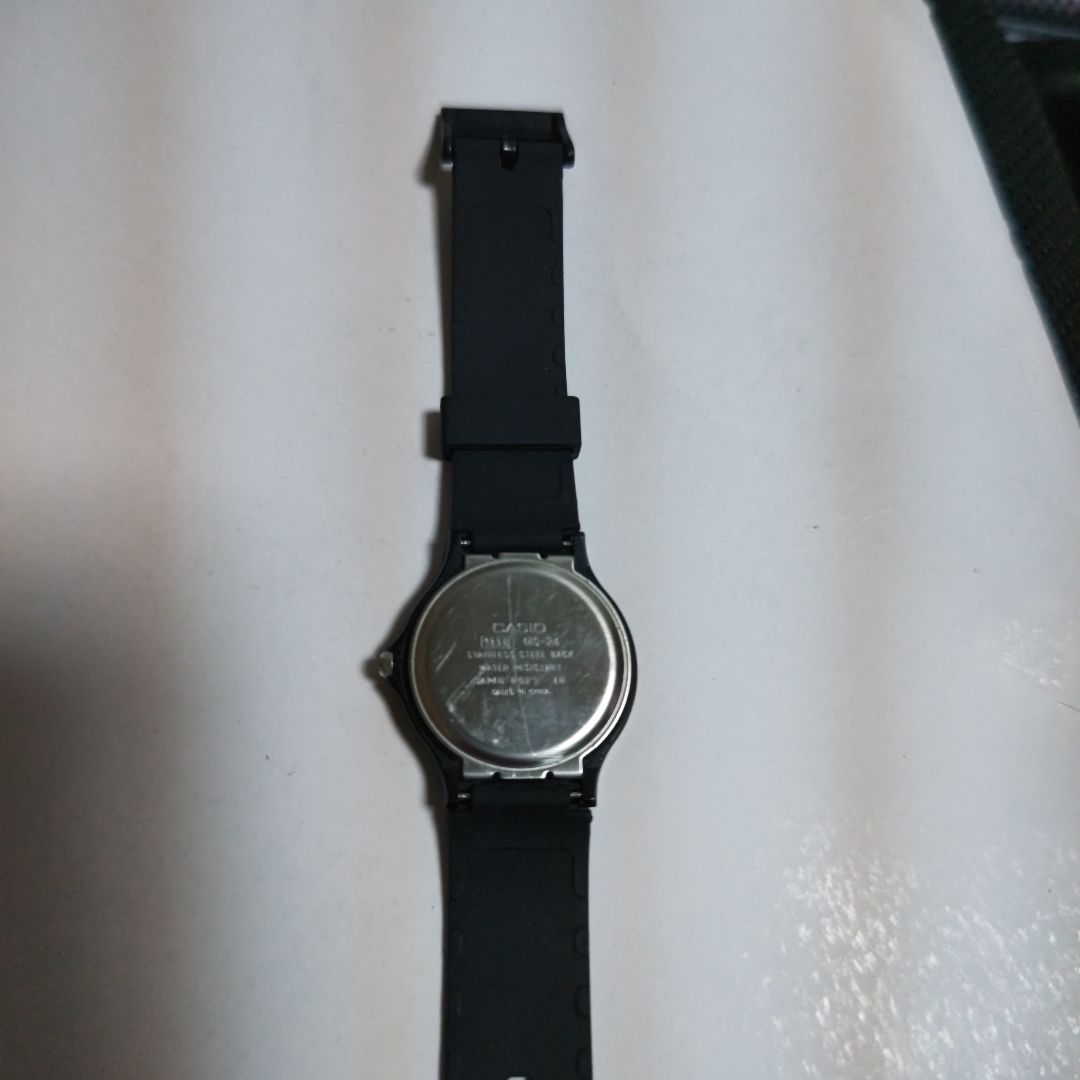 Casio MQ-24-7B2 Analog Quartz Men