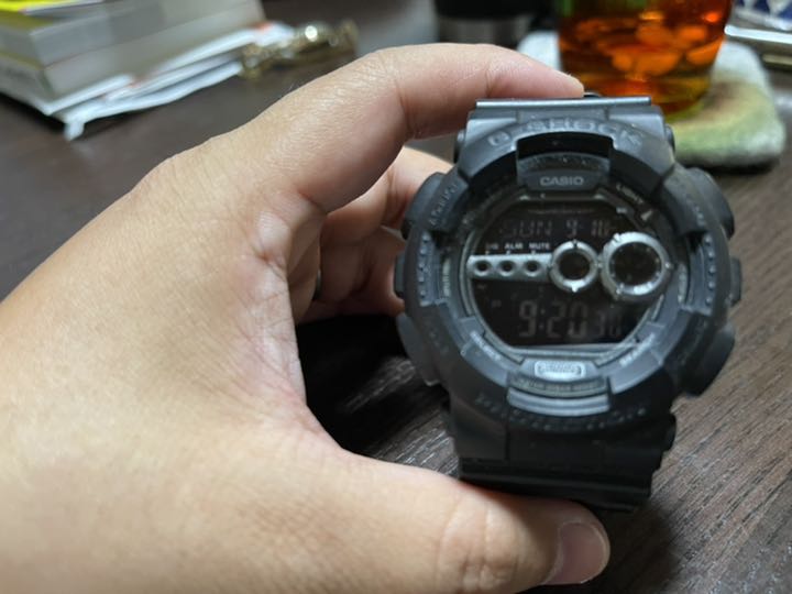 G-shock GD-100 Digital Quartz Men
