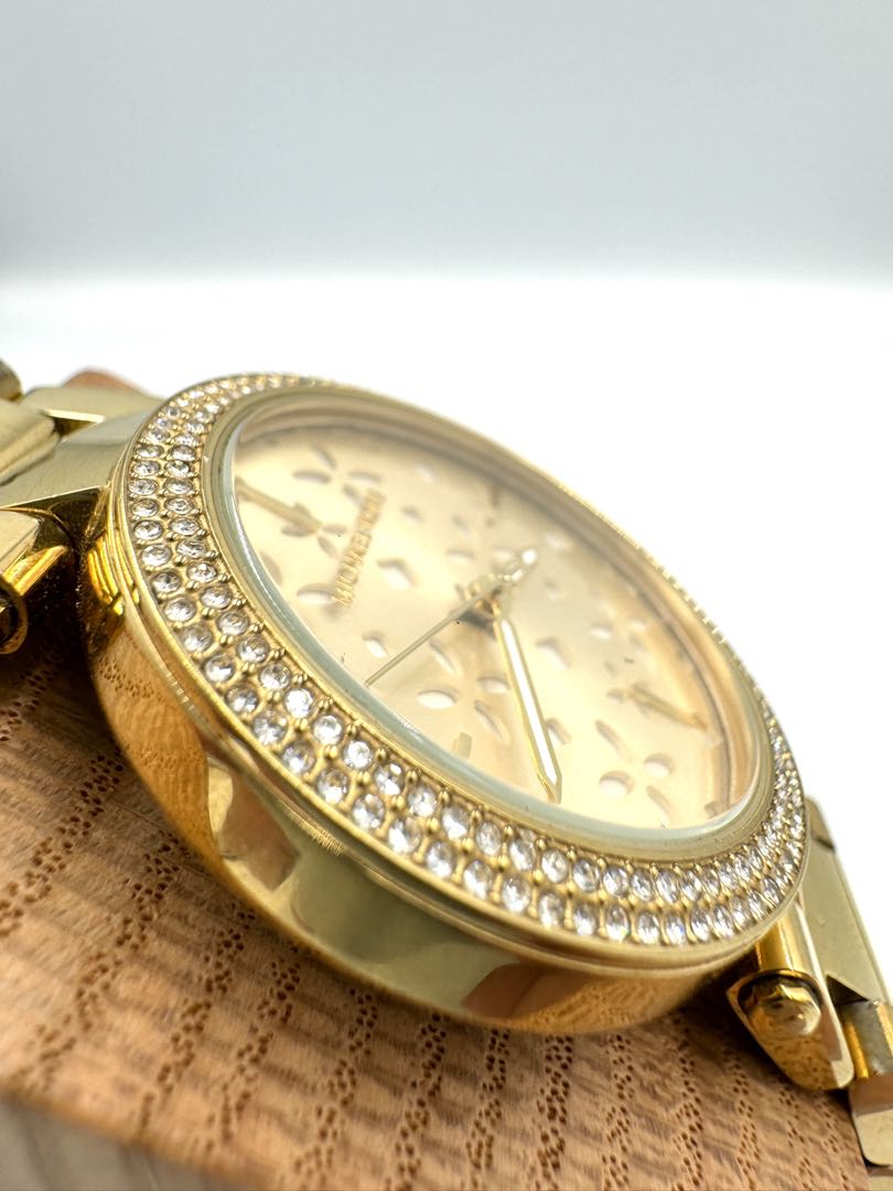 Michael Kors Analog Quartz Women Watch
