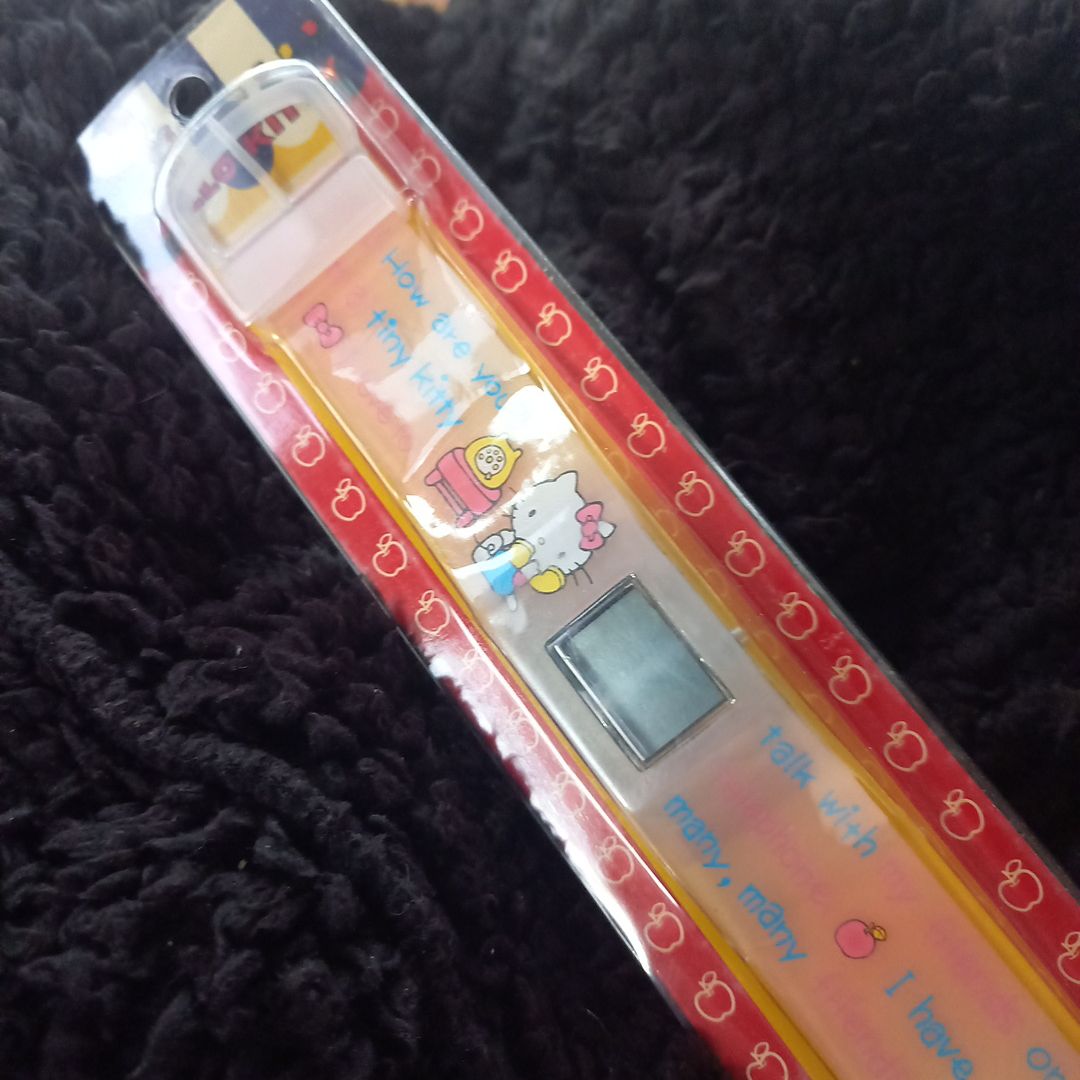 Hello Kitty Digital Quartz Women