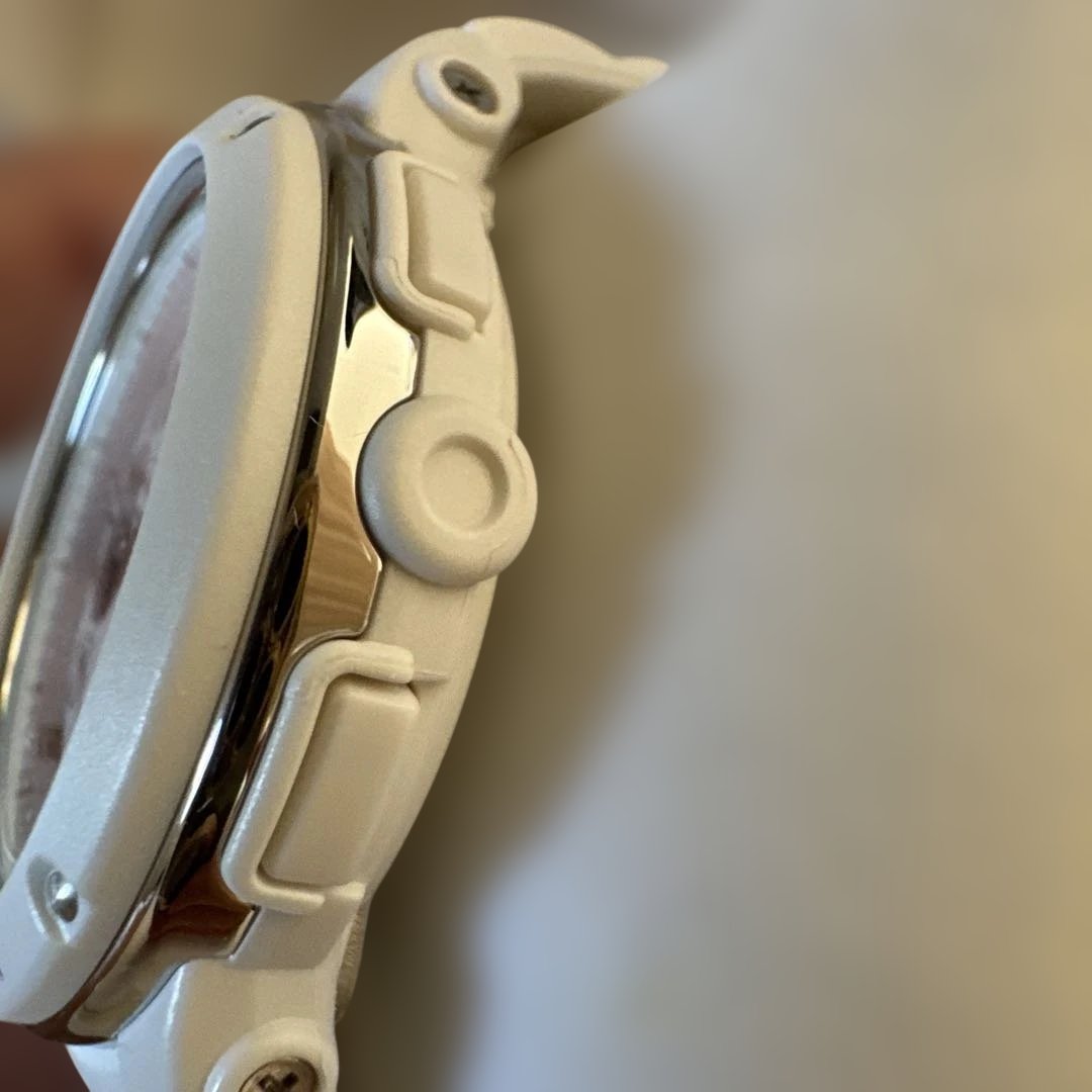 BA Analog Quartz Women
