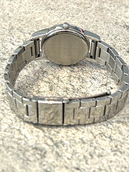 Citizen wicca E011-SO76986 Analog Solar Women