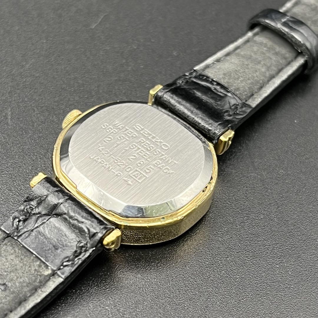 Seiko Analog Quartz Women