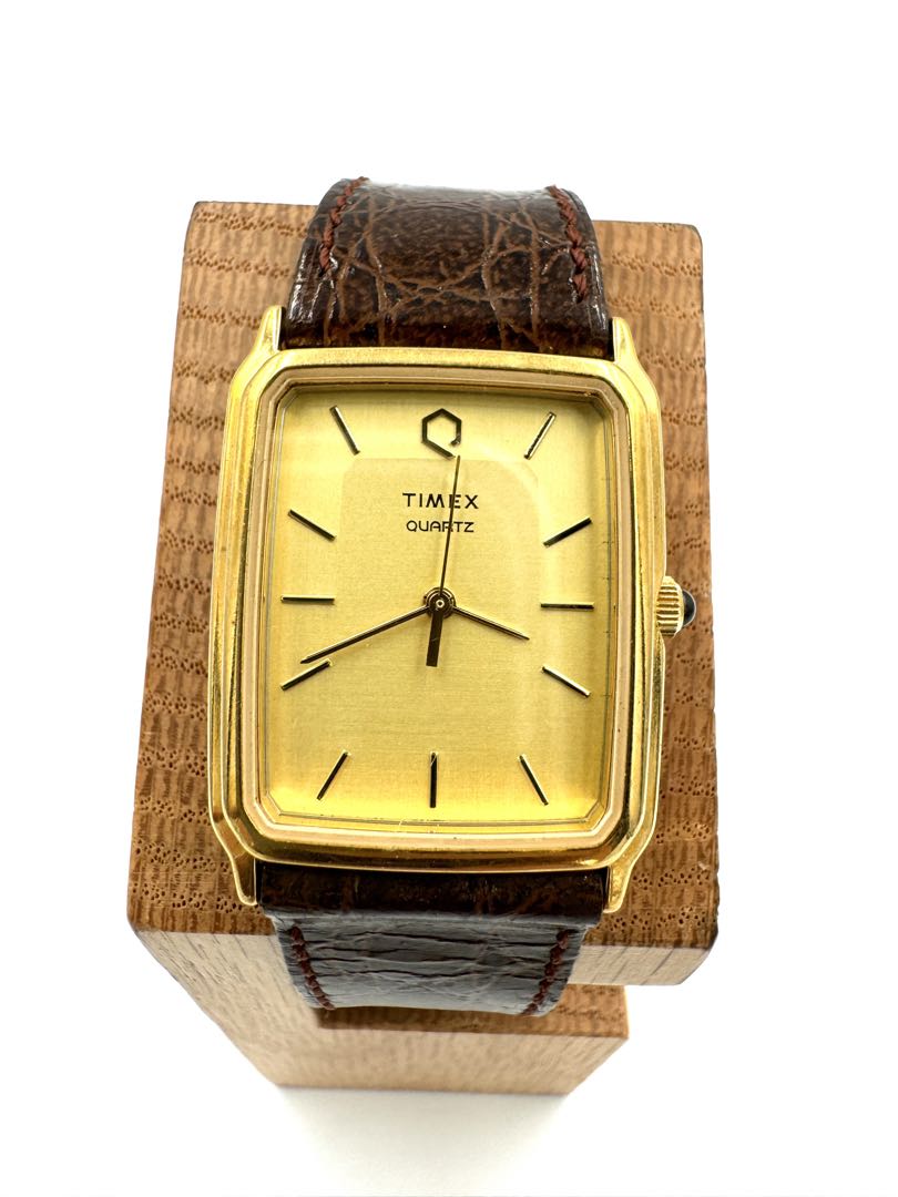 TIMEX Q Quartz Watch FOR PARTS