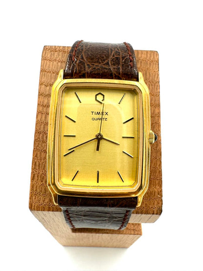 TIMEX Q Quartz Watch FOR PARTS