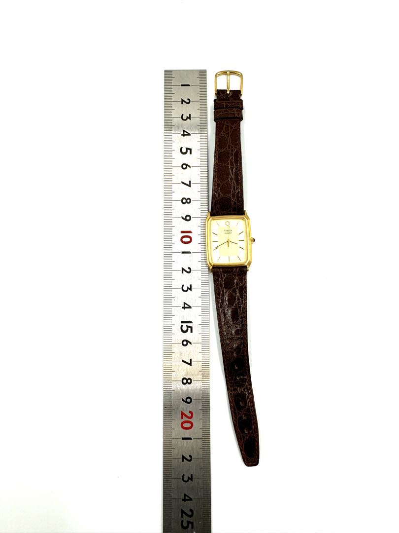 TIMEX Q Quartz Watch FOR PARTS
