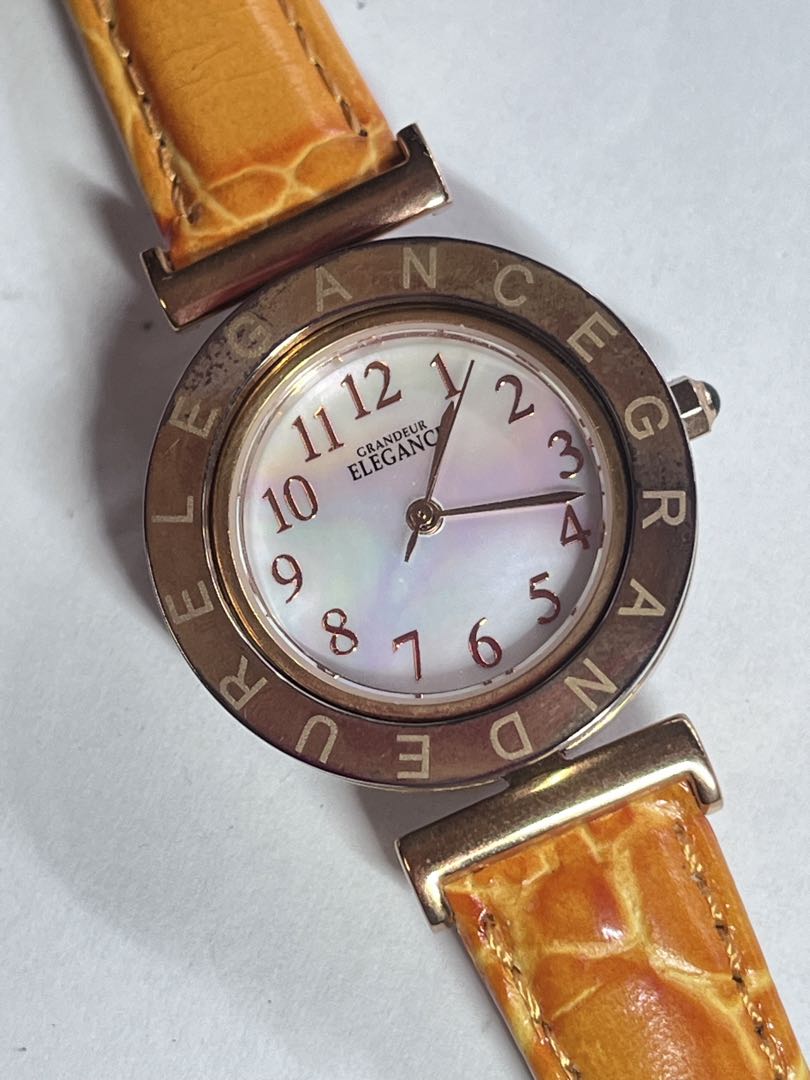 GRANDEUR ELEGANCE Analog Quartz Women Grandeur