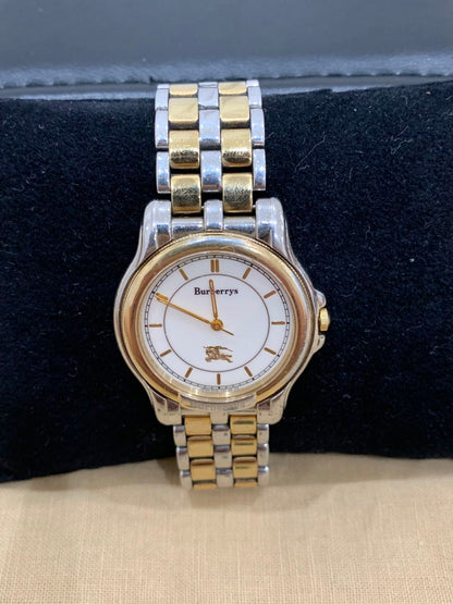 BURBERRY 5530-F52321 Analog Quartz Women