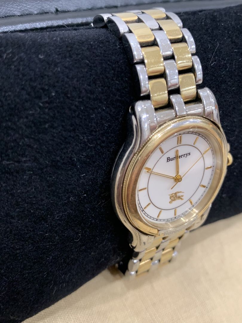 BURBERRY 5530-F52321 Analog Quartz Women