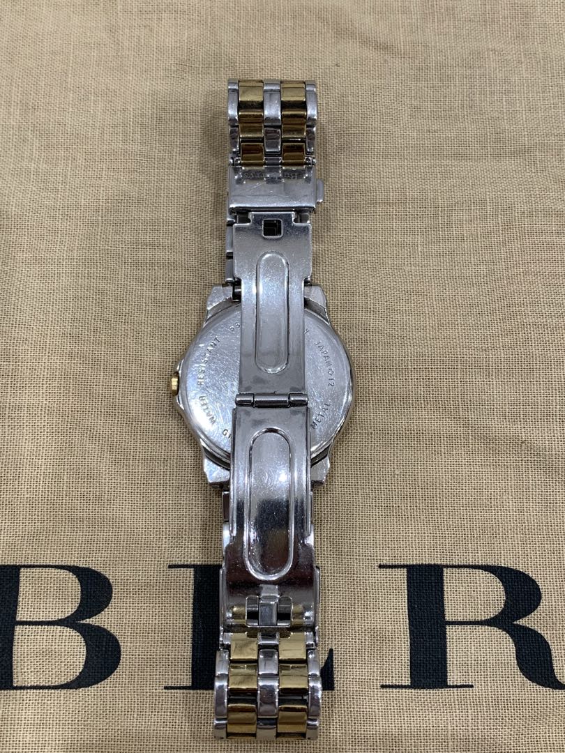 BURBERRY 5530-F52321 Analog Quartz Women