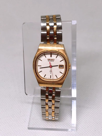 Seiko 7902-5000 Analog Quartz Women