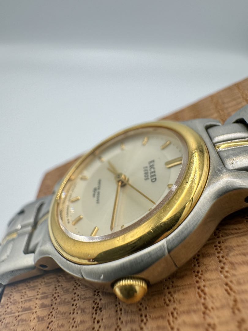 Citizen exceed euros 0 Analog Quartz Women