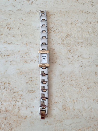 Analog Quartz Women