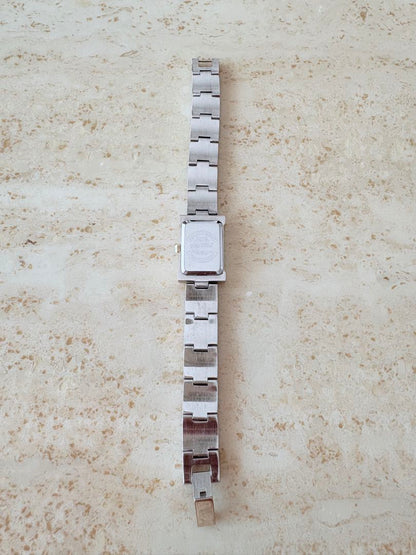 Analog Quartz Women