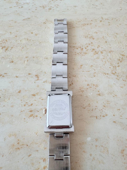 Analog Quartz Women