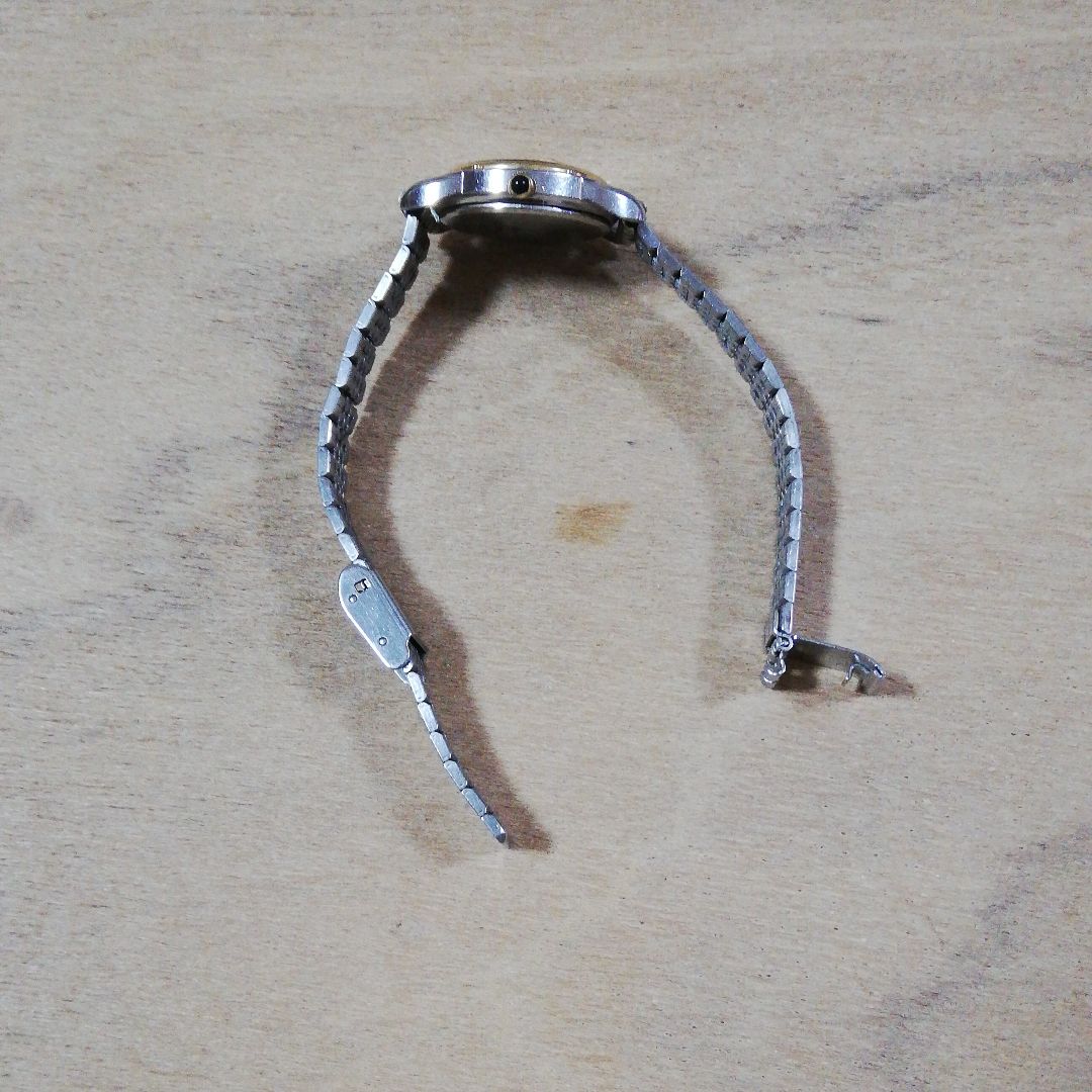 Volkswagen Analog Quartz Women
