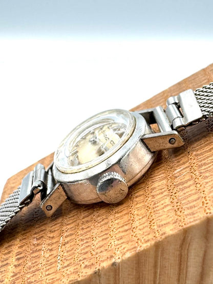 Bulova Analog Mechanical (Manual) Women Manual Winding Watch For Parts