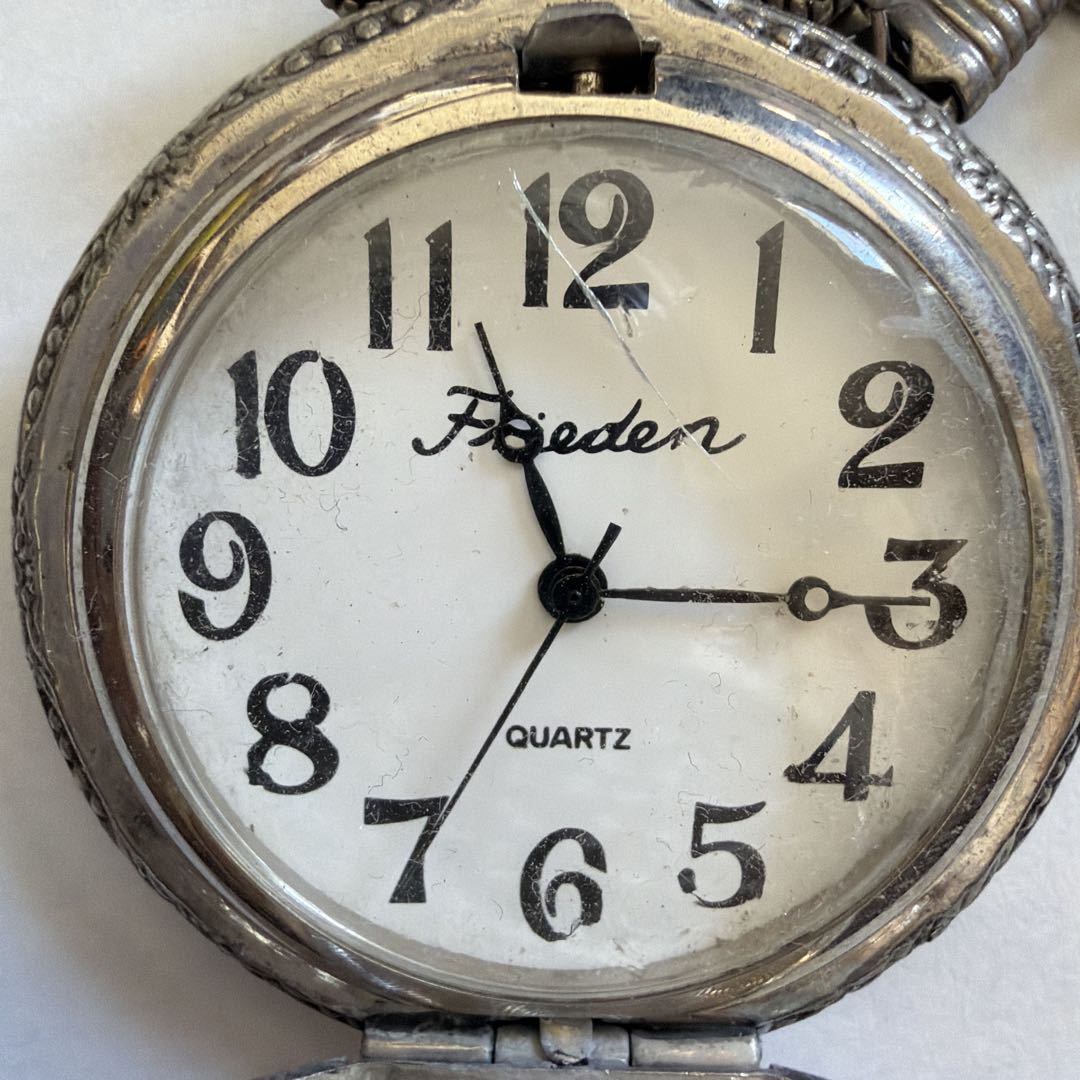 Frieden Analog Quartz Men