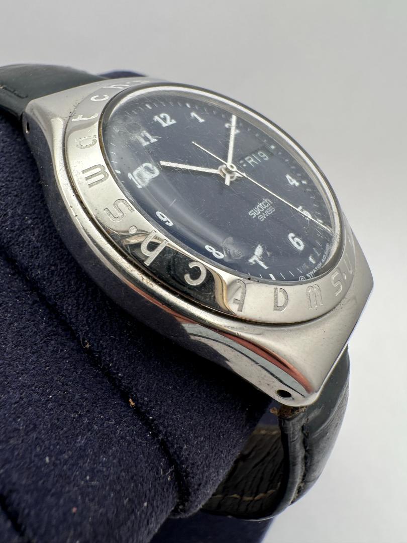 Swatch Day-Date Analog Quartz Men Men'S Wristwatch 37Mm Stainless Steel Black Dial