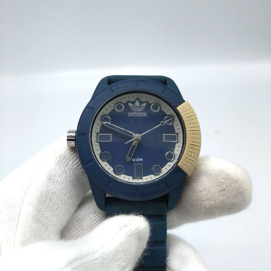 Adidas Analog Quartz Unisex
