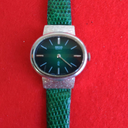 Seiko 1716-6020 Analog Quartz Women