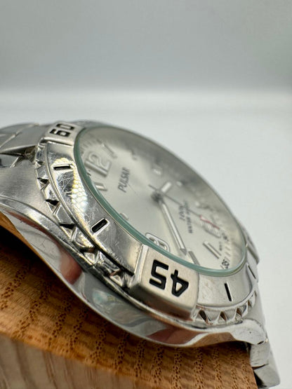 Pulsar Analog Quartz Men Watch