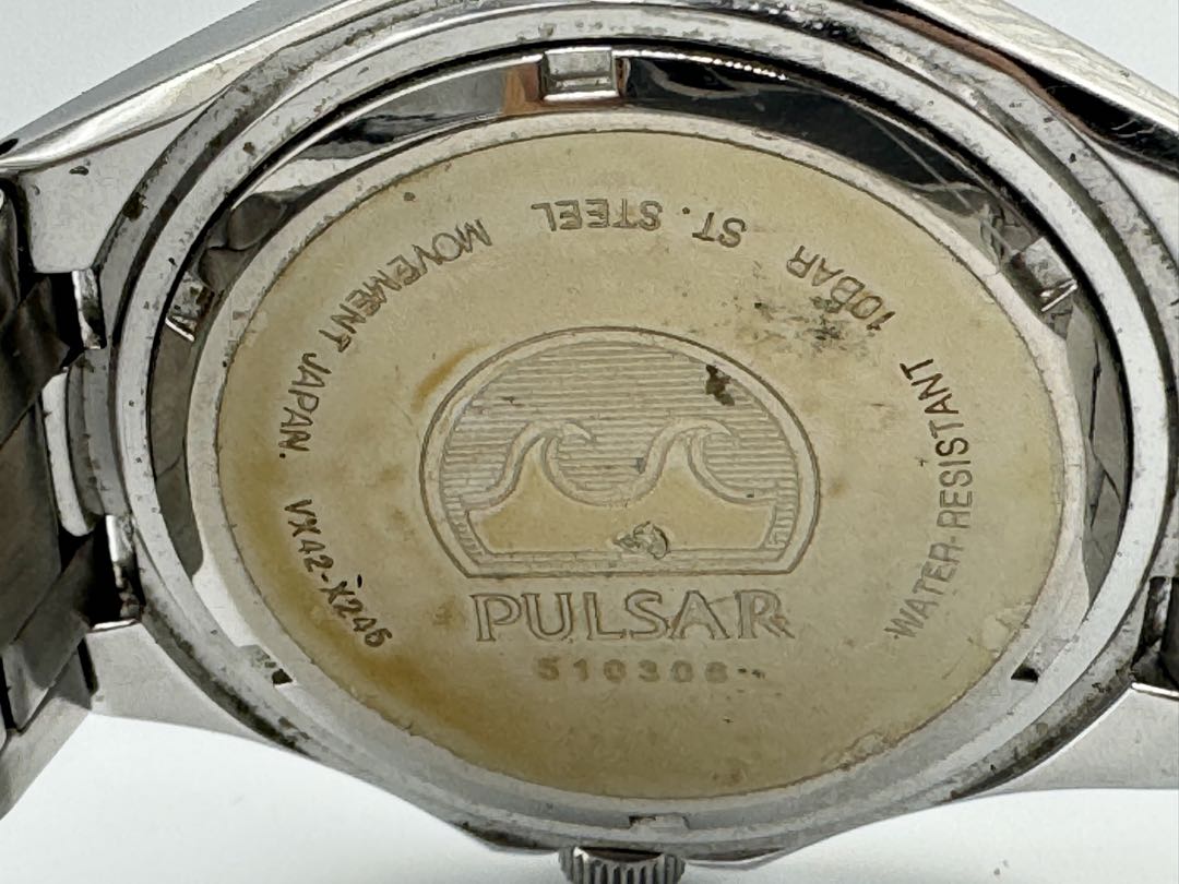 Pulsar Analog Quartz Men Watch
