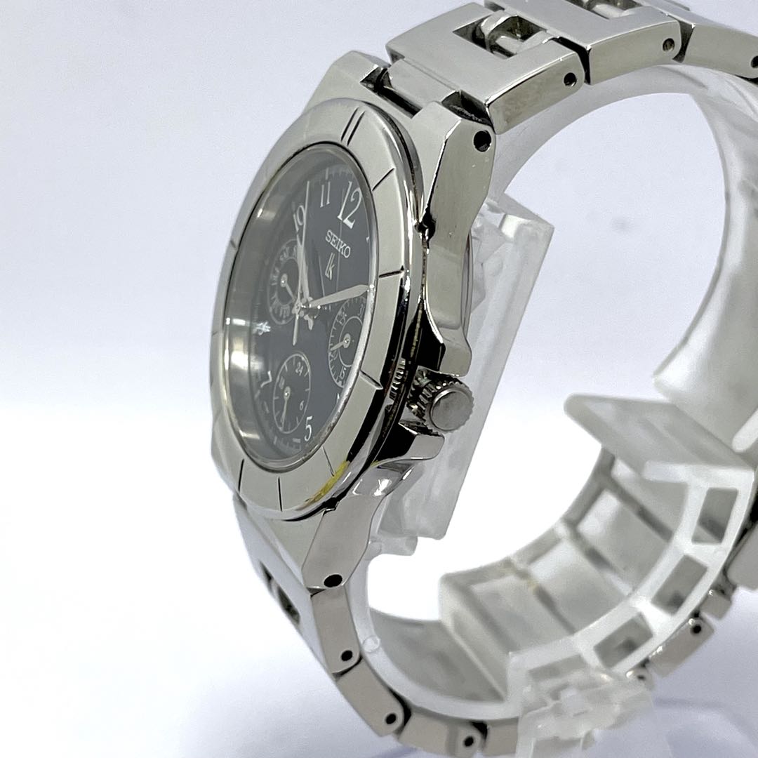 Seiko lk/lukia Analog Quartz Women Lukia Day-Date Blue Dial Silver