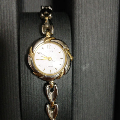 Citizen Analog Quartz Women