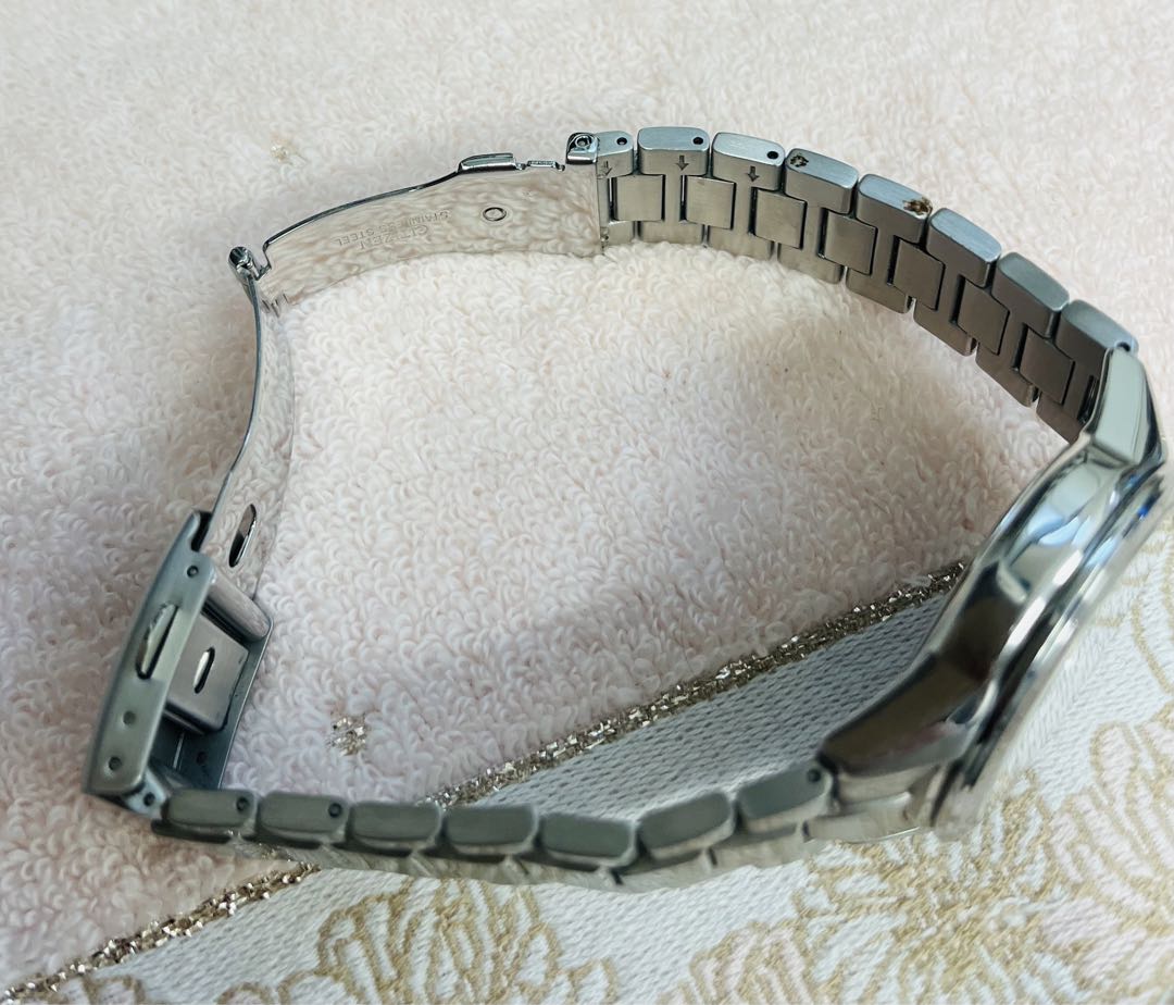 Citizen Analog Quartz Men