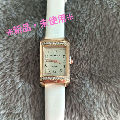 Bolingdoun Analog Quartz Women
