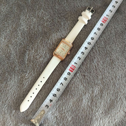 Bolingdoun Analog Quartz Women