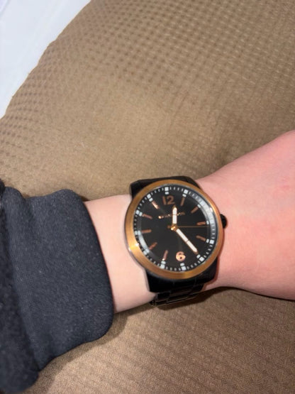 Analog Quartz Women