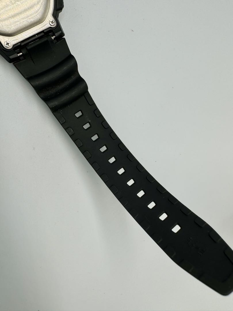 Casio Illuminator AE-1000W Digital Quartz Men