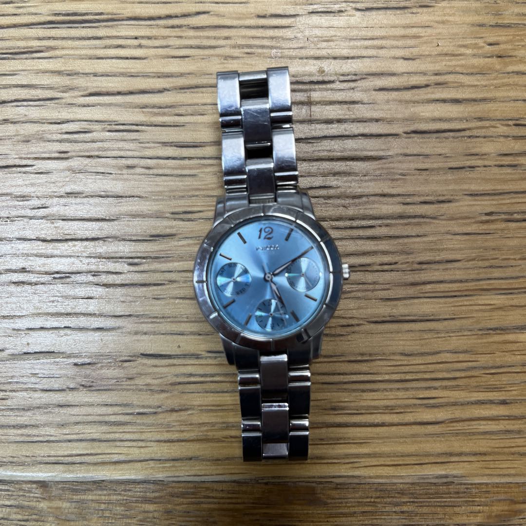 CITIZEN wicca Analog Quartz Women