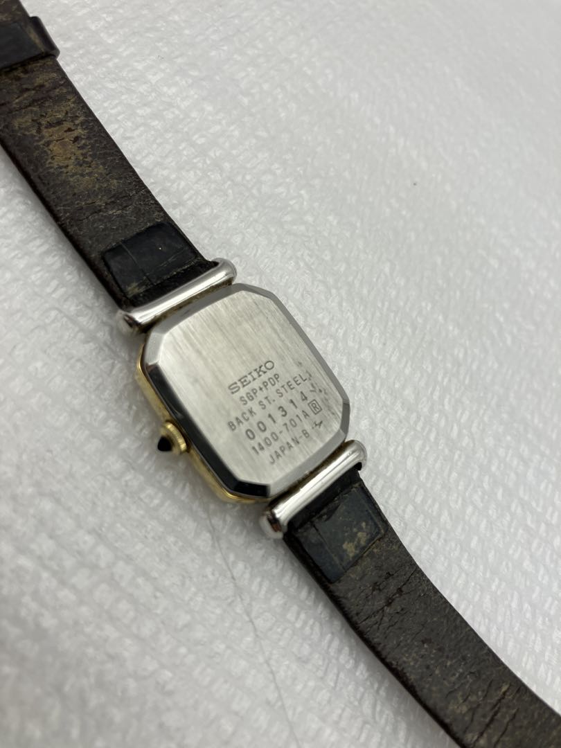 Citizen Xc 1400-701A Analog Quartz Women