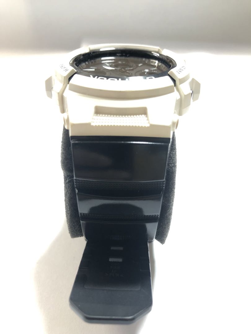 G-Shock AWG-100GW-7A Digital-Analog Solar Men