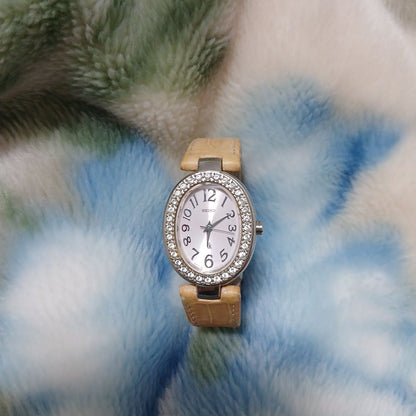 Seiko Lukia 1NO1-0FJ0 Analog Quartz Women