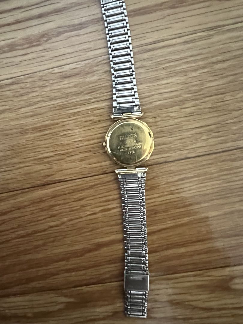 Hilton Analog Quartz Women